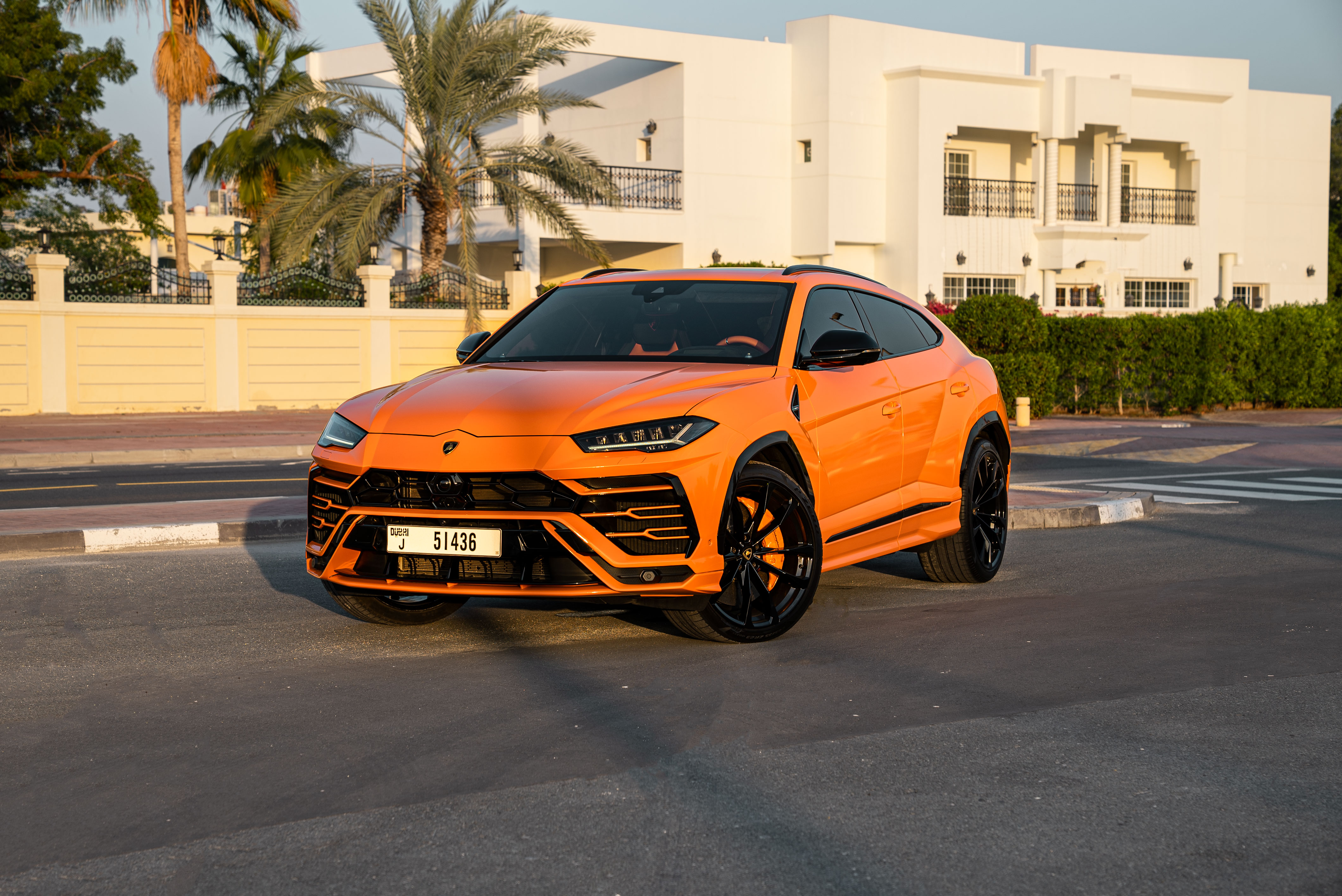 Lamborghini Urus (Orange)